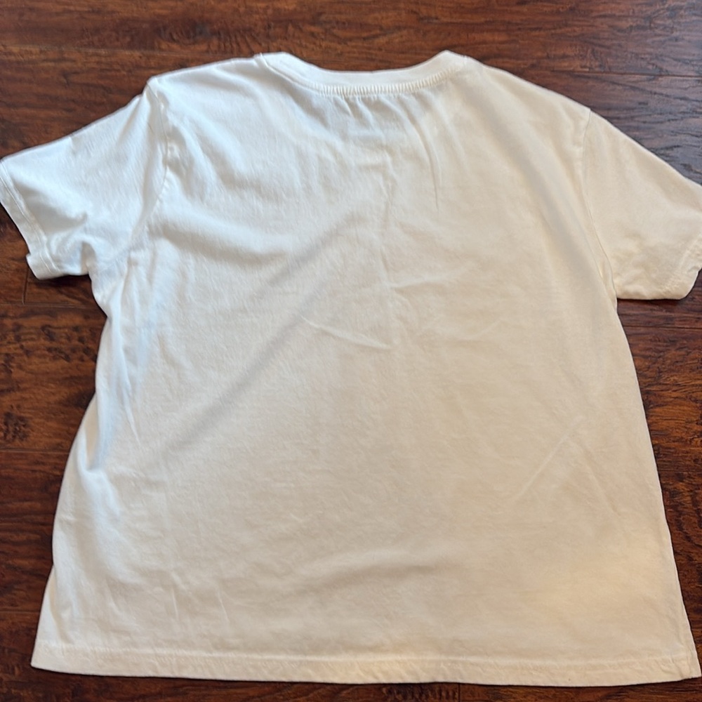 Like new!! Hurley tee shirt - Picture 6 of 6